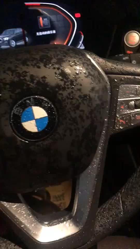 宝马x3 BMWX3天窗雨量自动感应关闭功能不错亲测车友友可以放心啦