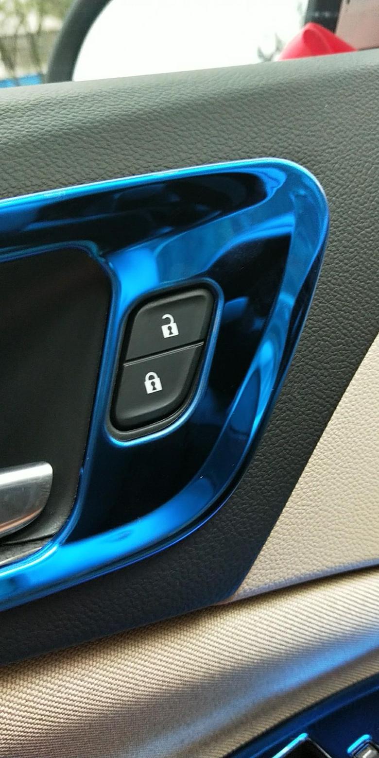 2019款威朗进取版，车控锁的开锁键可以按下去，但是关锁键按不动是什么原因？新车才提车两天