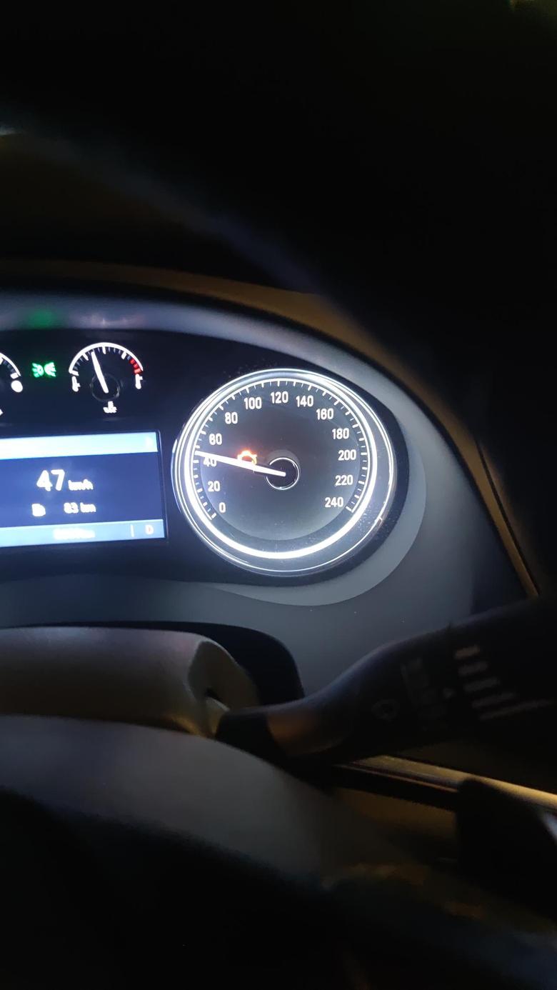 8千多公里君越出现发动机故障灯亮了，不影响正常行驶。电脑检测说EVAP吹洗泵速度不足，这是啥意思？有大神解释下吧？