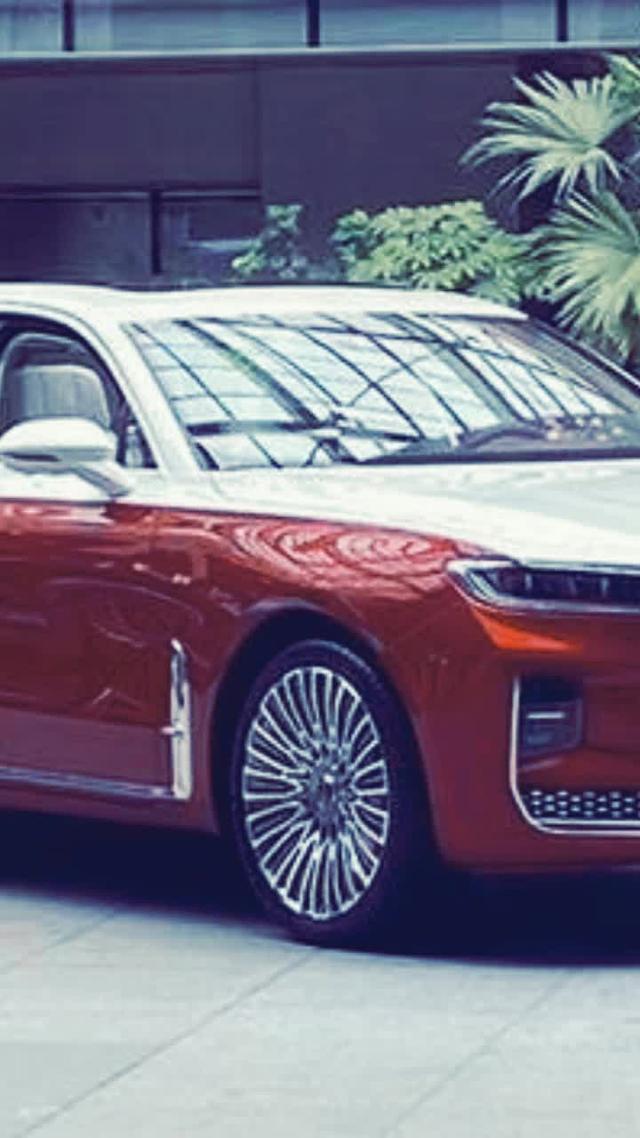 红旗H9是一款中大型豪华轿车，外观采用十分吸睛的白红双色车身设计，车内采用四座式奢华布局……