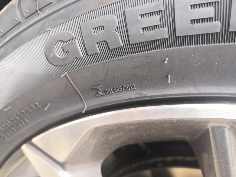 吉利缤越运动版轮胎如何查看生产日期？