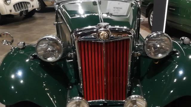 名爵6 1954英国MG/TF绿色--大阪古里昂汽车博物馆。