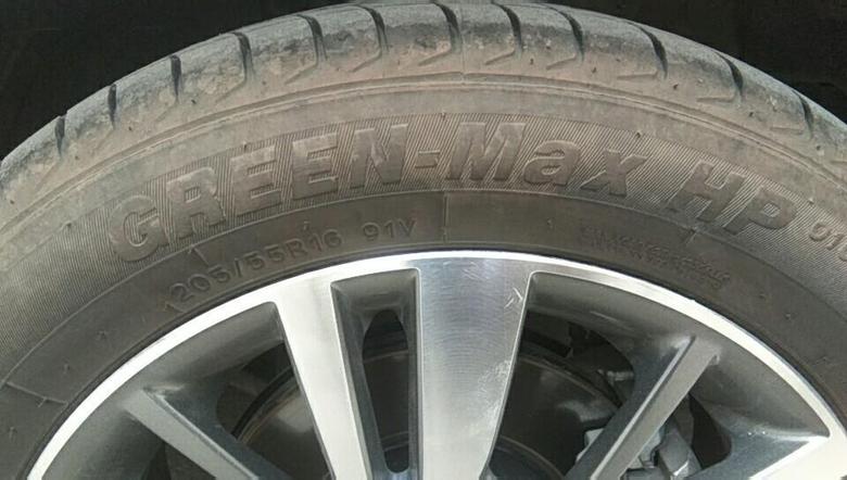 18手动向上版的帝豪轮胎是什么牌子的？大家帮我看看，我这个是什么牌子的。