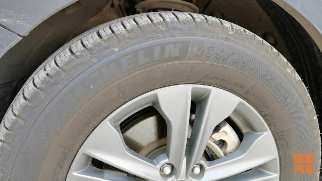 丰田4S店首次检测被换轮胎